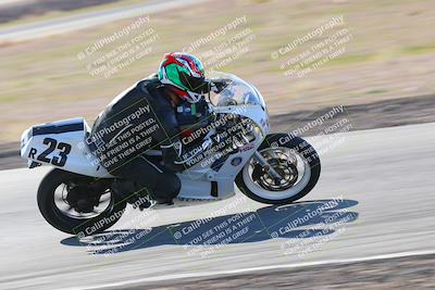 media/Feb-05-2023-Classic Track Day (Sun) [[c35aca4a42]]/Group 2/session 4 turn 4/